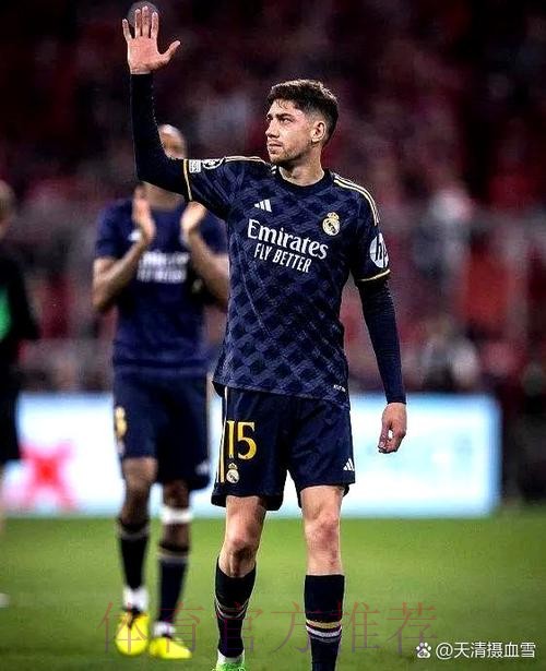 皇马官方:巴斯克斯右脚踝胫腓扭伤 恢复情况待定